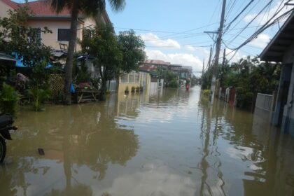 Erin impulsively intensifies to category five typhoon