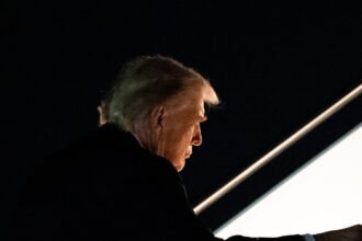 20dc-tariffs-jgbq-mediumSquareAt3X