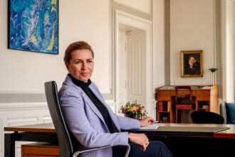 27int-Germany-Greenland-vqwj-mediumSquareAt3X