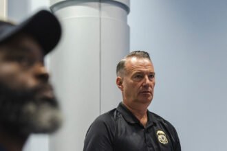 27minneapolis-ice-contempt-qlbg-mediumSquareAt3X