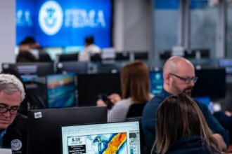 28cli-fema-lawsuit-pvzj-mediumSquareAt3X