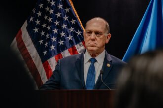 29minneapolis-ice-homan-topartsub-tfqb-mediumSquareAt3X