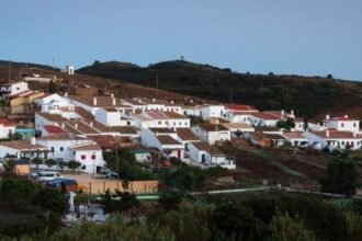 31DB-Aldeia-da-Pedralva-wide-facebookJumbo