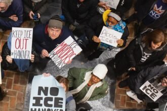 E46AR2QF2BHMBC4P5FGEX7KQOM