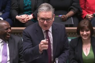 Keir_Starmer_in_PMQs_at_House_of_Commons_1_cropped