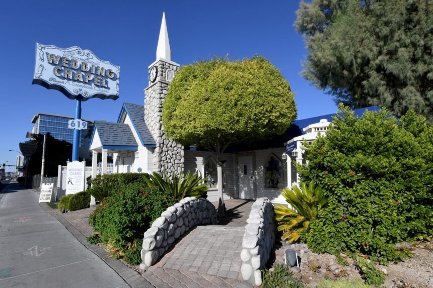 Las-Vegas-chapel