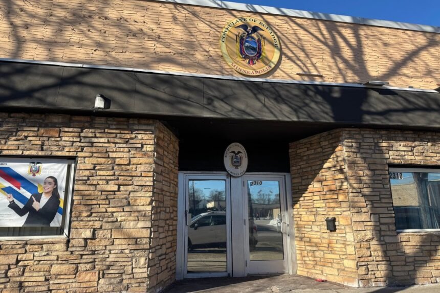 US-Ecuador-Consulate-7pbscg83