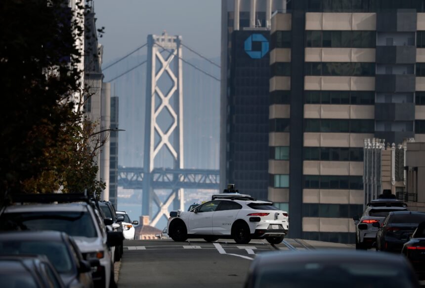 WL76DB64PBDTXATXMFYU5TCBBU