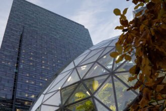 amazon-layoffs-ltgm-mediumSquareAt3X