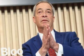 https3A2F2Fd1e00ek4ebabms.cloudfront.net2Fproduction2F788d05d1-4246-4102-889e-6b5ee0f15c9a