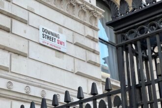 seeking-solace-in-digital-therapy-t-UK-Politics