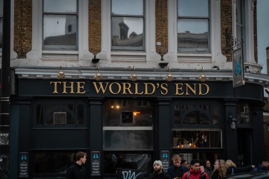 unsplash-discovering-a-world-beyond-the-estate-how-a-pub-shaped-my-perspective