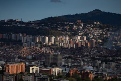 00int-venezuela-real-estate-mediumSquareAt3X