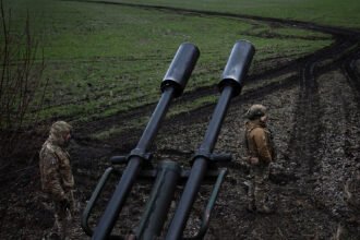 01int-russia-donetsk-bhcv-mediumSquareAt3X