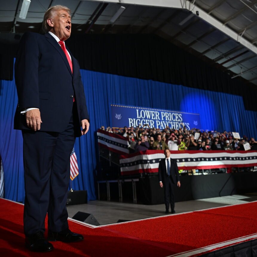 01pol-campaign-money-kplw-mediumSquareAt3X