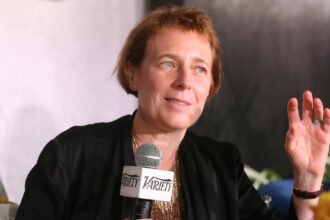 03BIZ-WNYC-mediumSquareAt3X