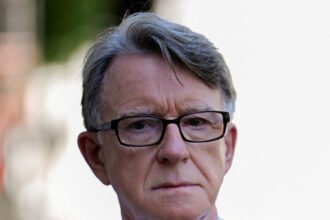 03int-uk-mandelson-1-bgtm-mediumSquareAt3X