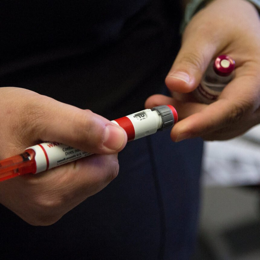 04HS-EXPRESS-SCRIPTS-INSULIN-mediumSquareAt3X