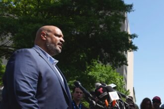 04dc-dunn-hkqj-mediumSquareAt3X