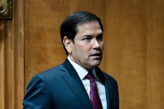 04trump-news-rubio-national-archives-hgpb-mediumSquareAt3X