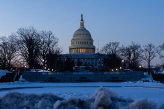 05dc-cong-dhs01a-photo-gfth-mediumSquareAt3X