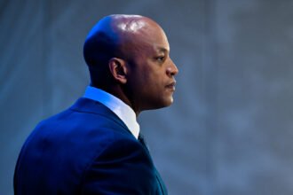 06-pol-on-politics-moore-bhpj-mediumSquareAt3X