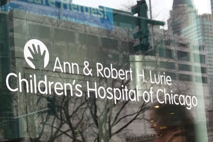 09HS-cdc-jgcm-mediumSquareAt3X