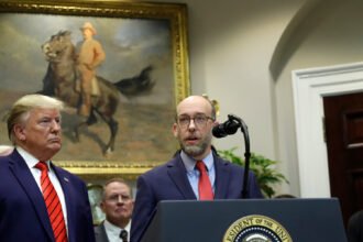 09cli-epa-strategy-05-lmzw-mediumSquareAt3X