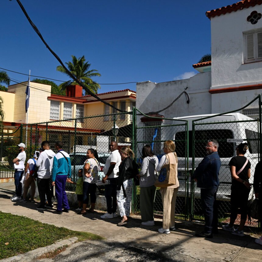 09int-nicaragua-visa-ftck-mediumSquareAt3X