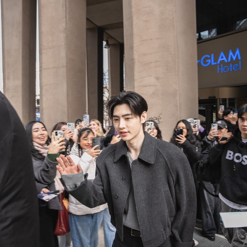 10olympics-kpop-01-thvm-mediumSquareAt3X