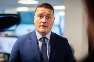 11a47f80-1074-11f1-b048-c9424b2cf5fd-4