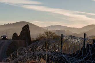 11elpaso-drones-lvwk-mediumSquareAt3X