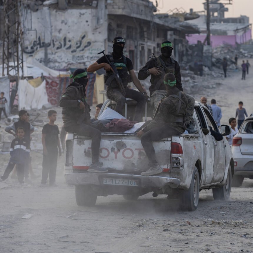 11int-theworld-asia-nl-top-kjlw-mediumSquareAt3X-v2