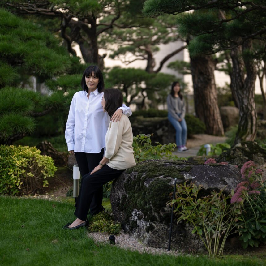 12Biz-Skorea-LG-01-vjfc-mediumSquareAt3X