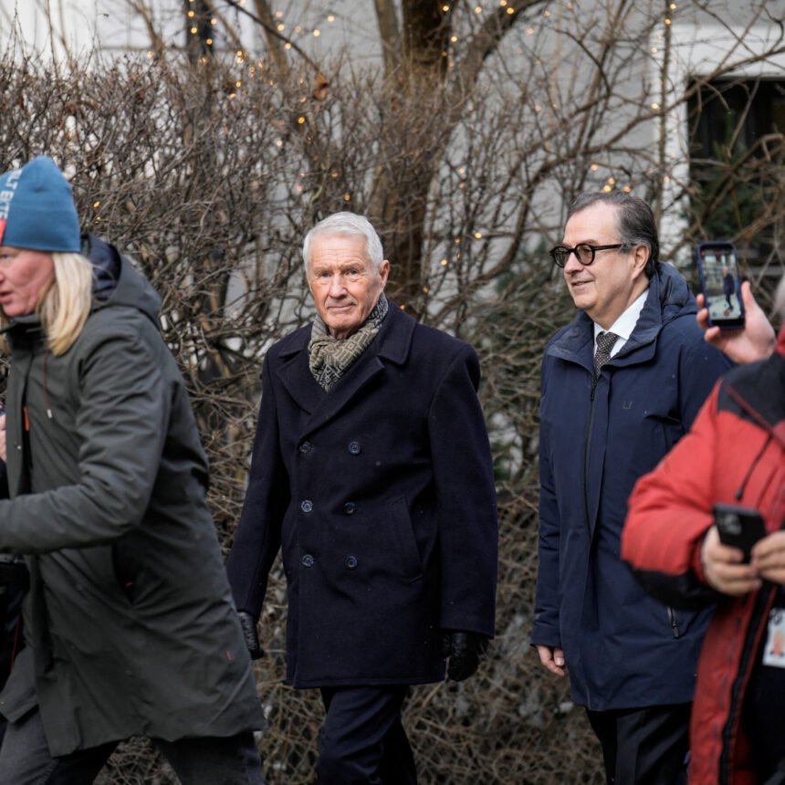 13int-norway-epstein-jqpf-mediumSquareAt3X