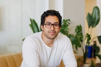 14Biz-AI-Income-Gap-zpwm-mediumSquareAt3X