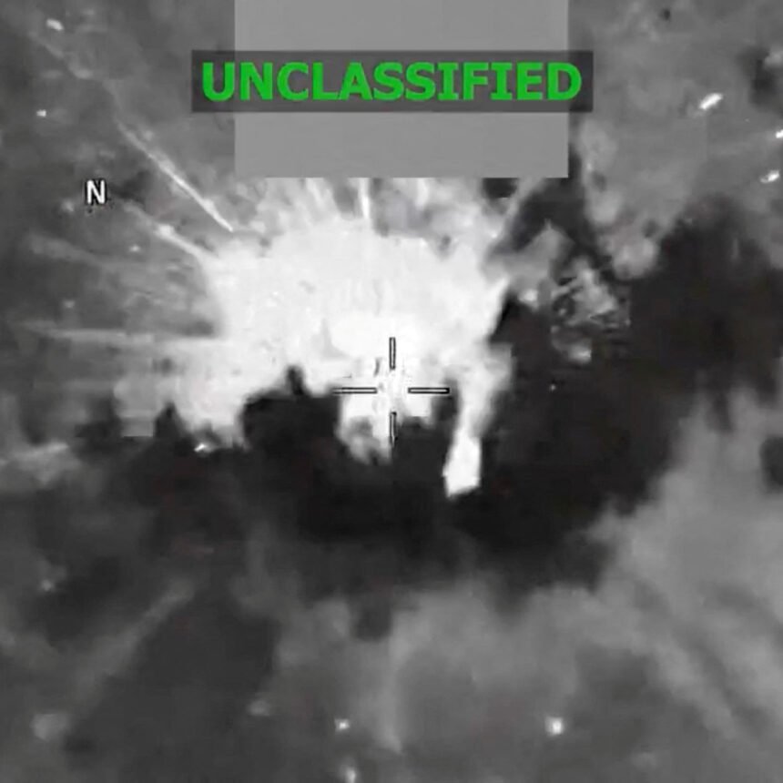 14dc-boat-strike-1-mckt-mediumSquareAt3X