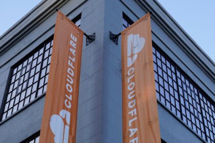 16xp-cloudflare-mediumSquareAt3X