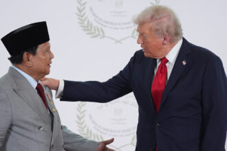 19Biz-Indonesia-Trade-02-kblv-mediumSquareAt3X-1