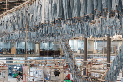 21biz-global-tariff-01-hkbc-mediumSquareAt3X