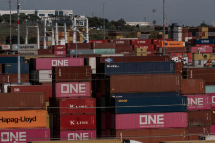 21dc-trump-tariffs-1-fvck-mediumSquareAt3X-9