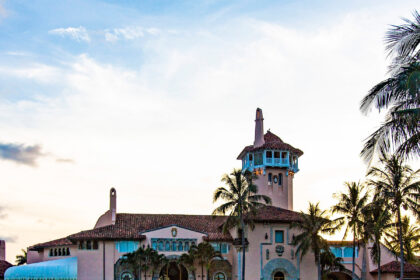 22trump-news-mar-a-lago-wgvh-mediumSquareAt3X-14