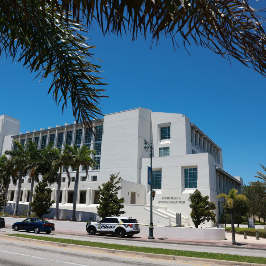 23dc-cannon-czjh-mediumSquareAt3X