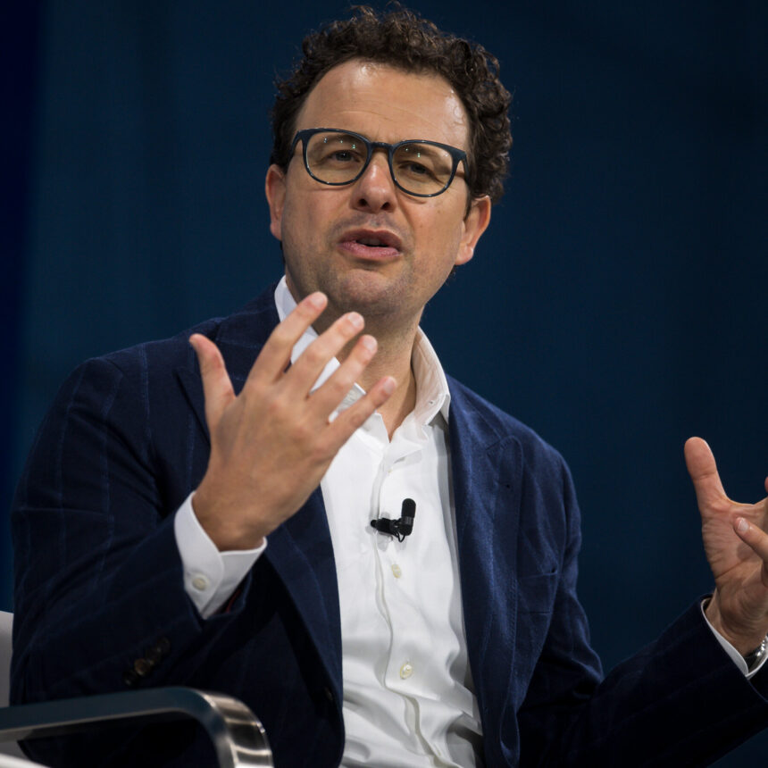 23dc-military-zfhl-mediumSquareAt3X-1