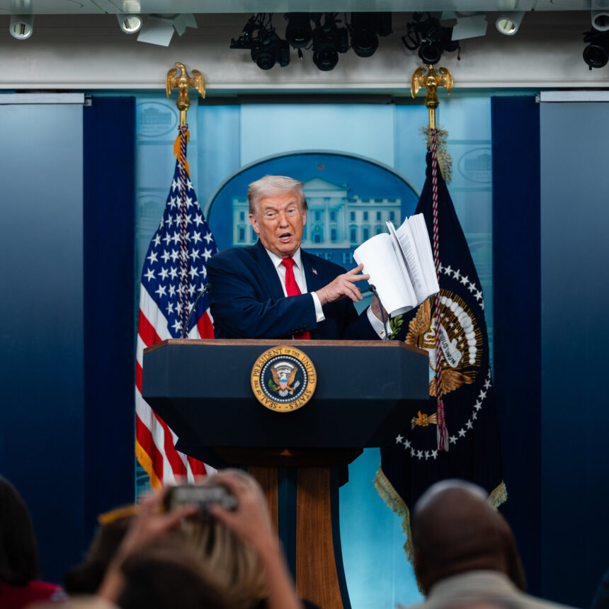 24dc-sotu-mghz-mediumSquareAt3X