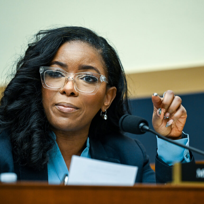 25nat-texas-ads-pvqg-mediumSquareAt3X