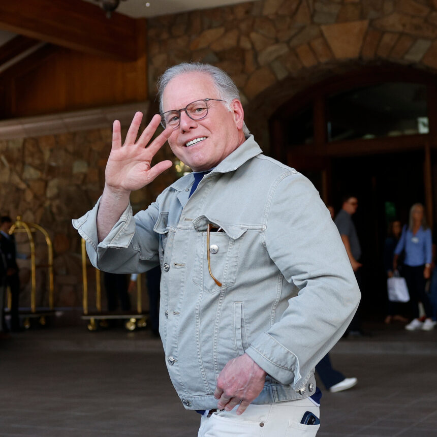 27biz-zaslav-1-kfvz-mediumSquareAt3X-2