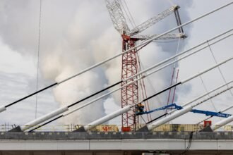 3XCLZYOK6BGEVJ2HWKN32RCA4M