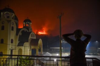 APTOPIX_Greece_Wildfires_50243