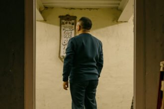 Biz-Newworld-01-wjkt-mediumSquareAt3X